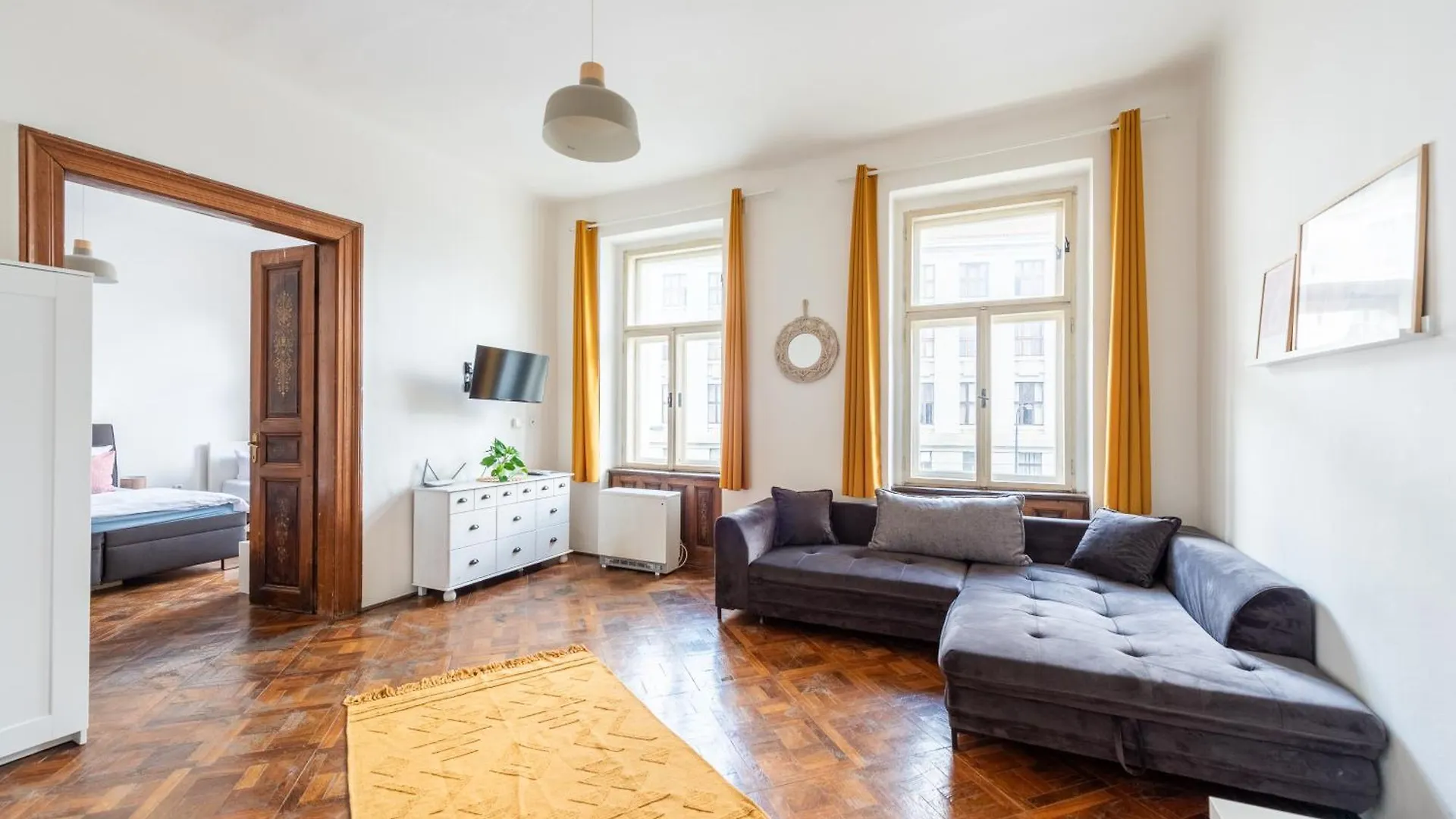 Tesnov Residence Apartments Prague 2*,