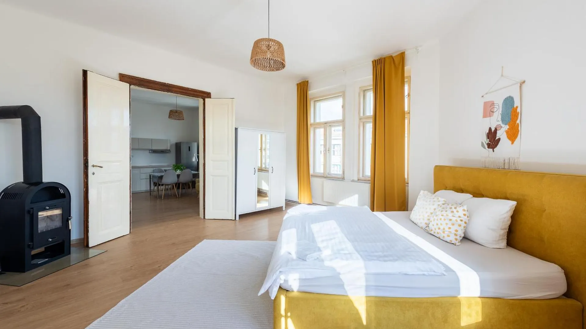 Tesnov Residence Apartments Prag 2*,
