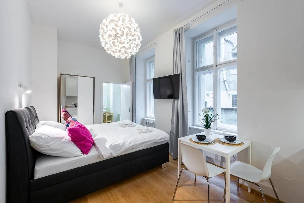 Tesnov Residence Apartments Praga República Checa