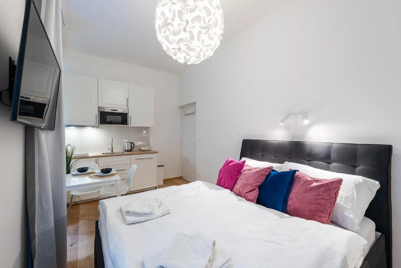 Tesnov Residence Apartments Praga 2*,  República Checa
